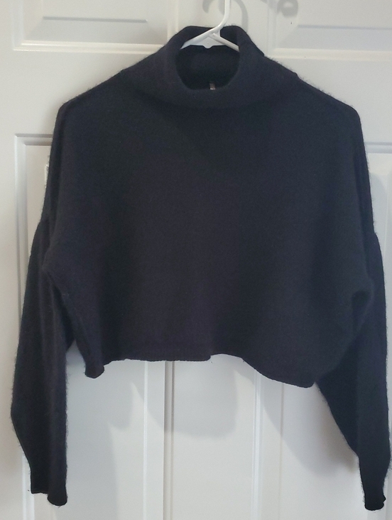 Free People Sweaters - Free People Black Cropped 100% Cashmere Turtleneck Sweater